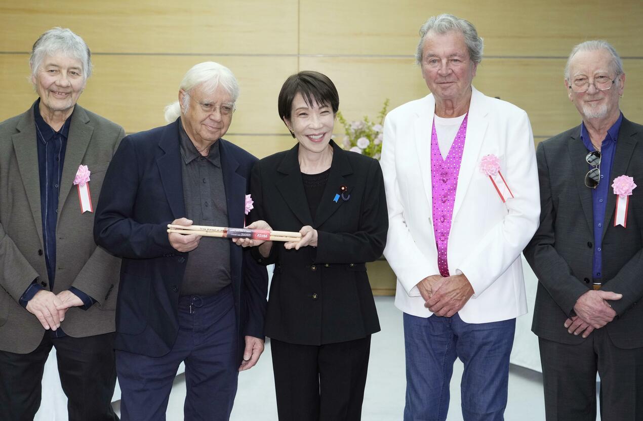 Encontro histórico em Tóquio: premiê japonesa recebe Deep Purple em visita marcada por paixão pelo rock