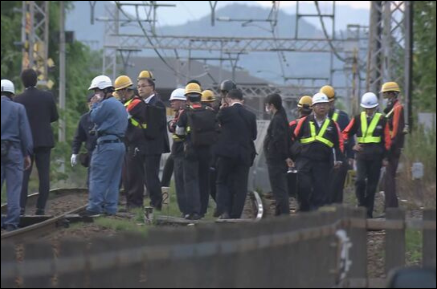 Menino de 1 ano é atropelado por trem e estado é considerado gravíssimo na província de Gifu
