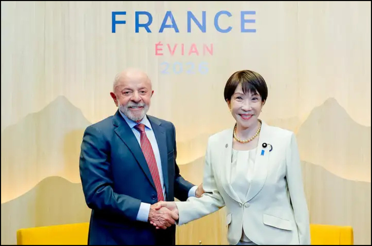 Lula se reúne com primeira-ministra do Japão durante cúpula do G7