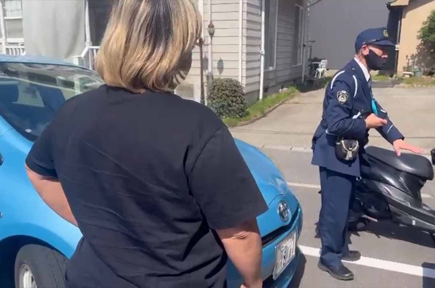 Brasileiros em abordagem policial