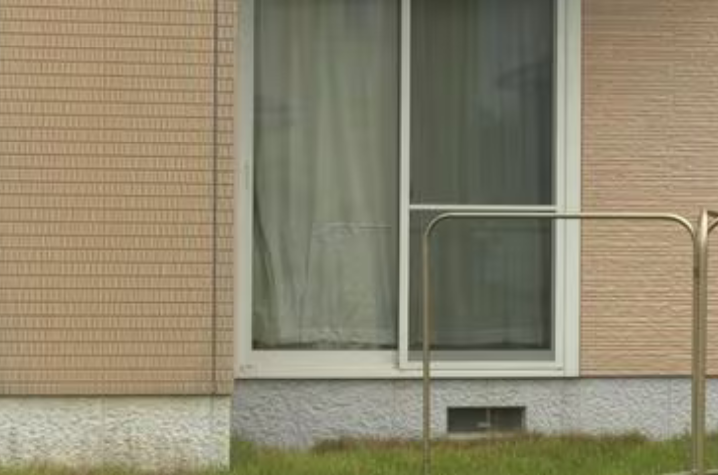 Homem é preso suspeito de jogar água fervente no rosto da mãe no Japão