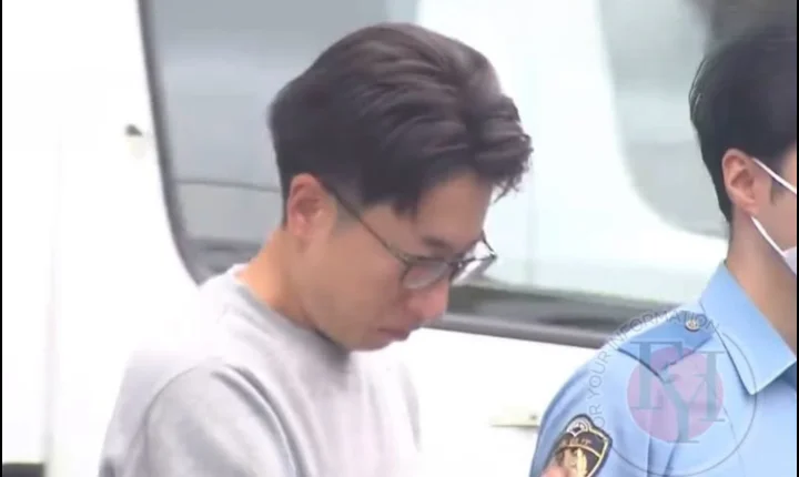 Homem é preso após circular nu e abordar jovem em parque de Tóquio