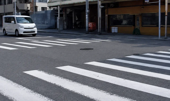 Japonês é preso após atropelar e matar vítima e fugir em osaka